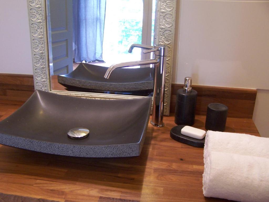 La Gentilhommiere Bed & Breakfast ชองเตอพี ห้อง รูปภาพ