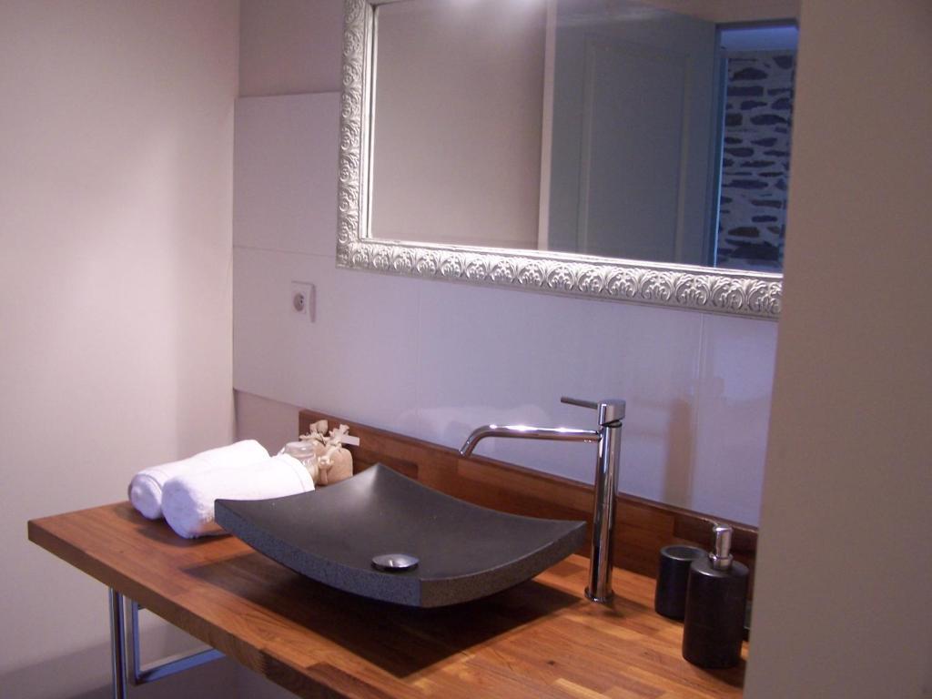 La Gentilhommiere Bed & Breakfast ชองเตอพี ห้อง รูปภาพ
