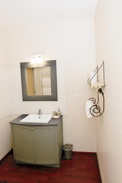 La Gentilhommiere Bed & Breakfast ชองเตอพี ภายนอก รูปภาพ