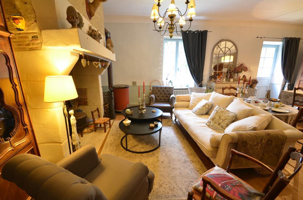 La Gentilhommiere Bed & Breakfast ชองเตอพี ภายนอก รูปภาพ