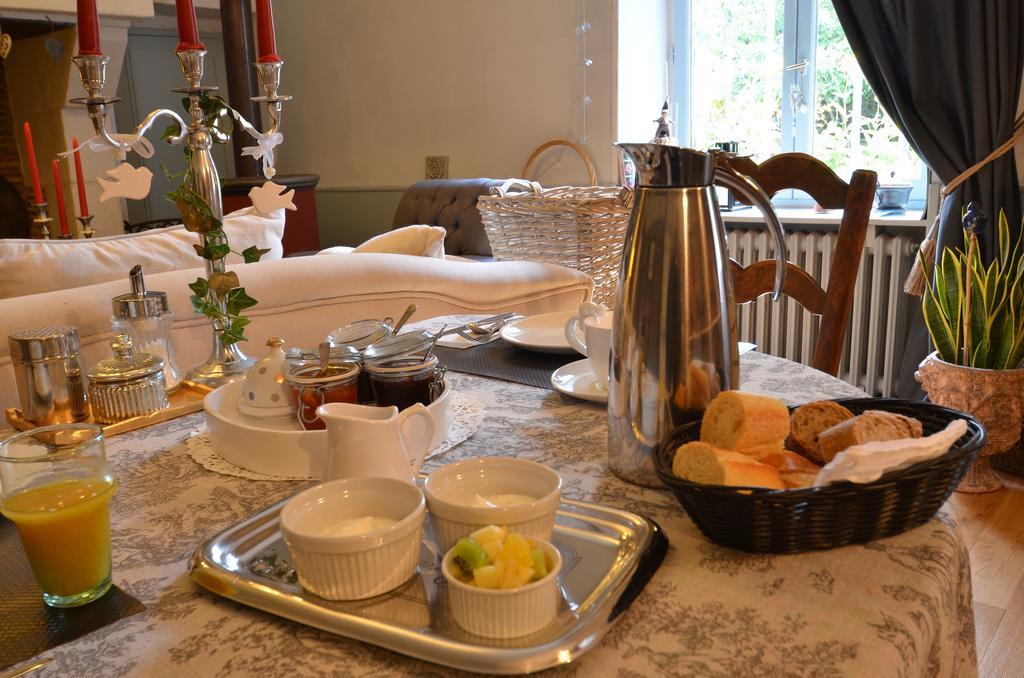 La Gentilhommiere Bed & Breakfast ชองเตอพี ภายนอก รูปภาพ