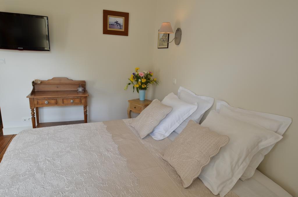 La Gentilhommiere Bed & Breakfast ชองเตอพี ภายนอก รูปภาพ