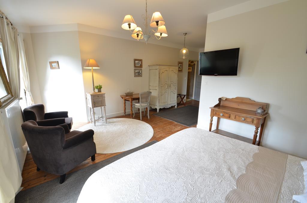 La Gentilhommiere Bed & Breakfast ชองเตอพี ภายนอก รูปภาพ
