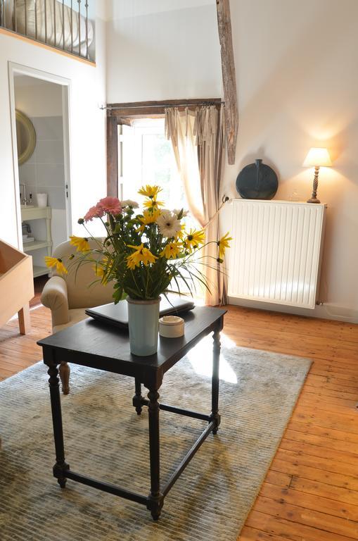 La Gentilhommiere Bed & Breakfast ชองเตอพี ภายนอก รูปภาพ
