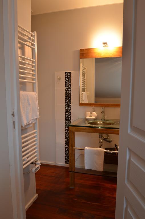 La Gentilhommiere Bed & Breakfast ชองเตอพี ภายนอก รูปภาพ