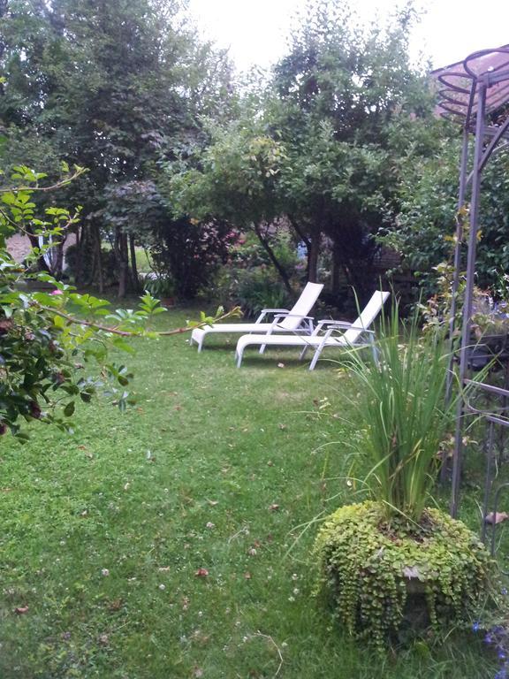 La Gentilhommiere Bed & Breakfast ชองเตอพี ภายนอก รูปภาพ